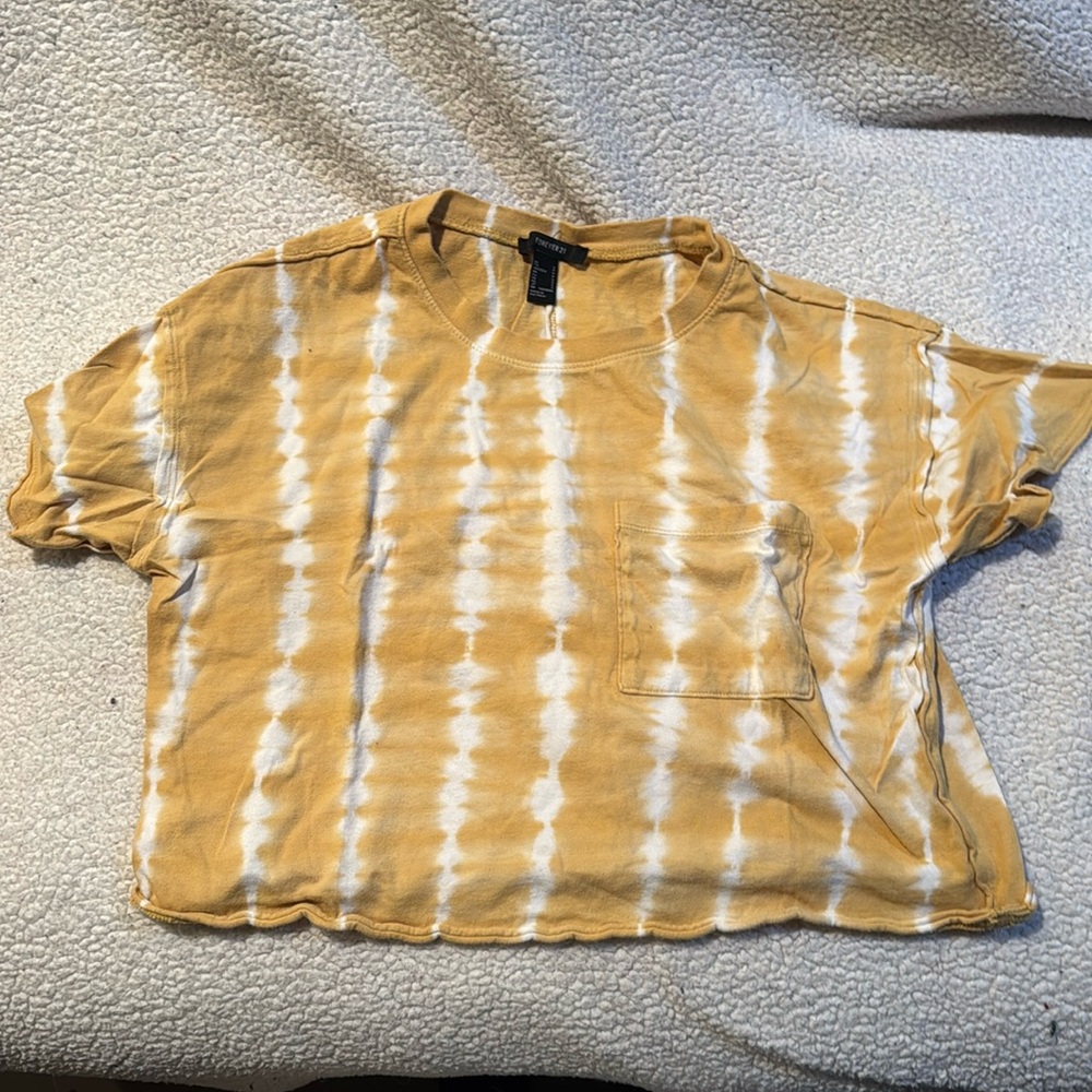 Cropped tee shirt